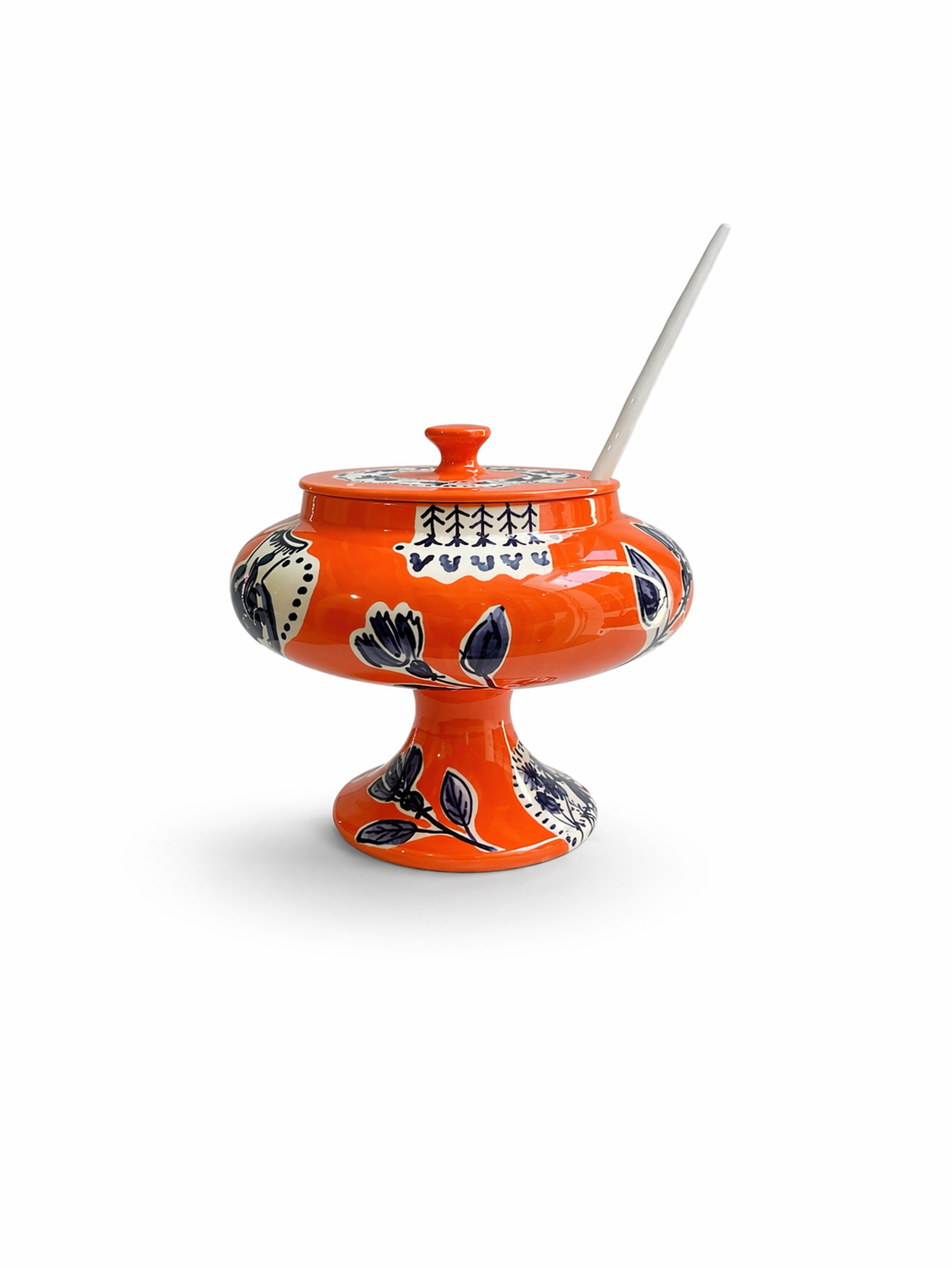Soup bowl with spoon